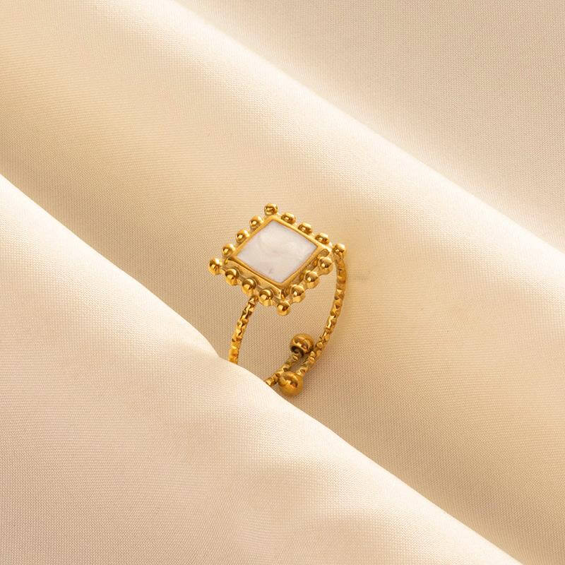 Γυναικείο Δαχτυλίδι Gold White Rombus Ring