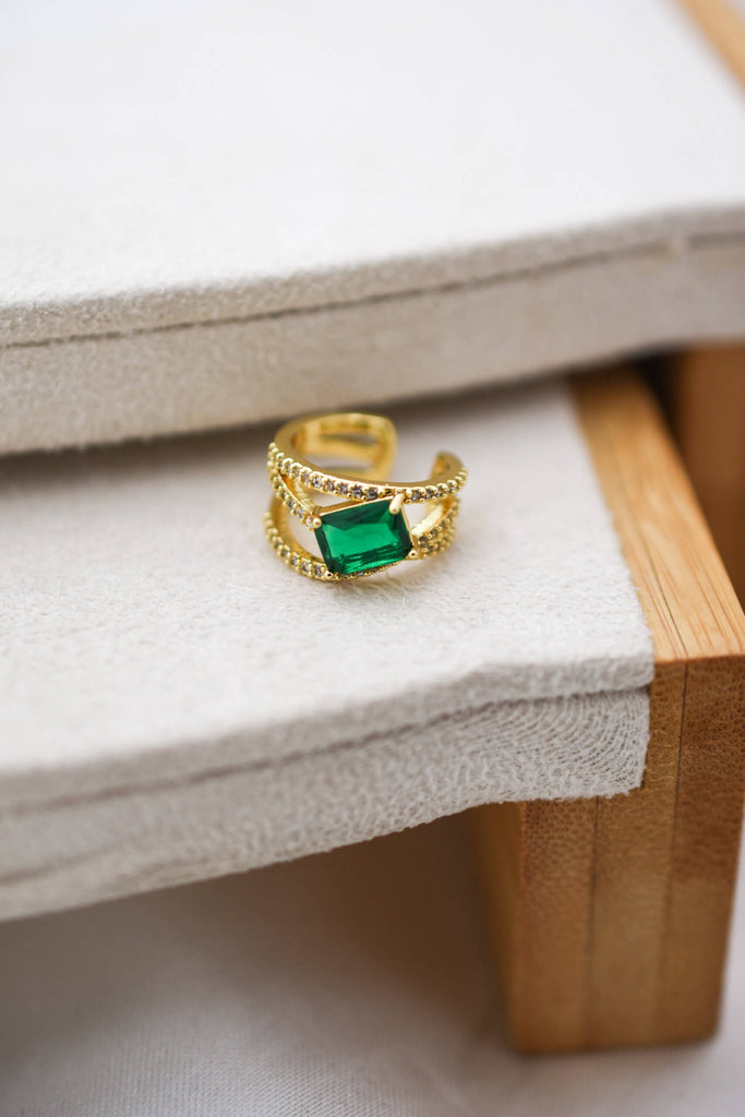 Rombus Ear Cuff
